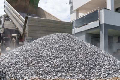 Gravel driveway delivery in Arkansas